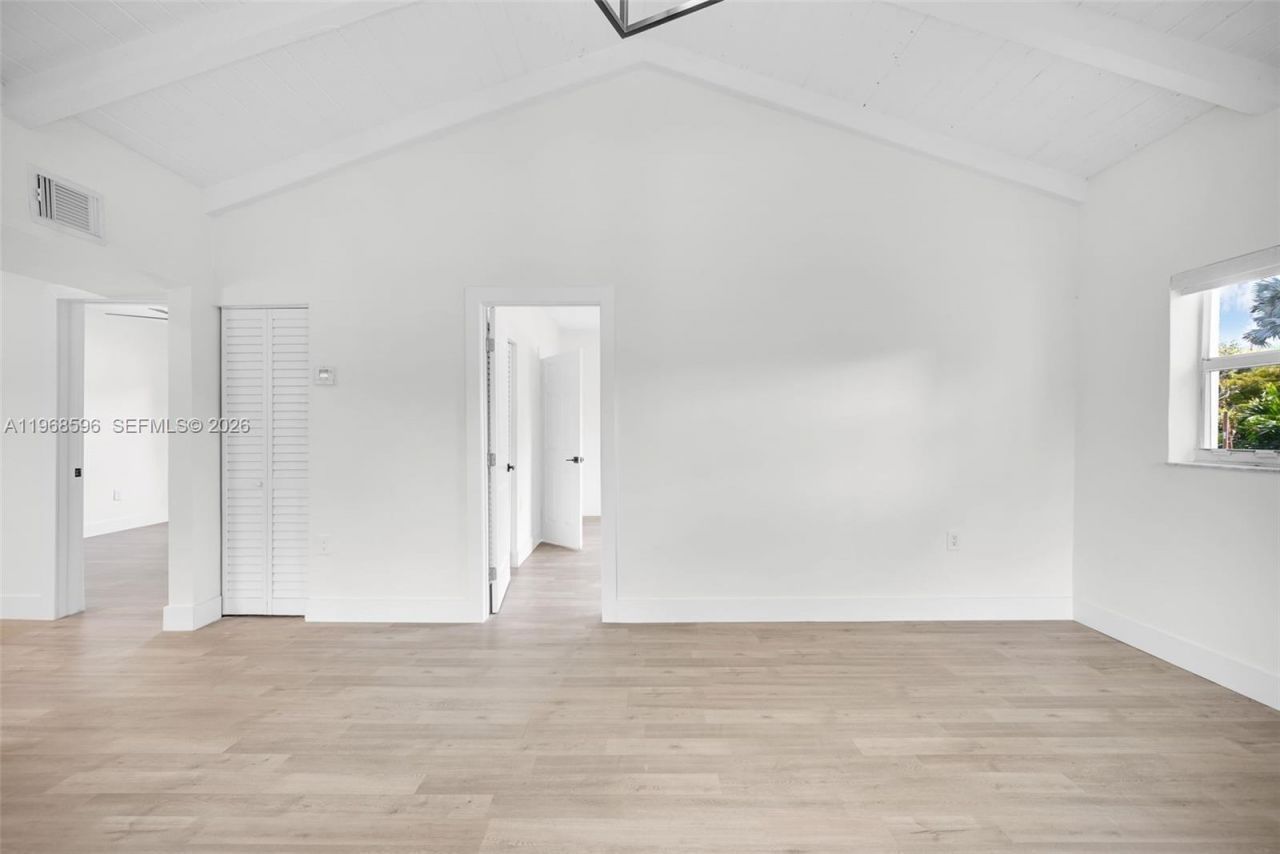 503 NW 47th St, Miami, FL 33127 Photo