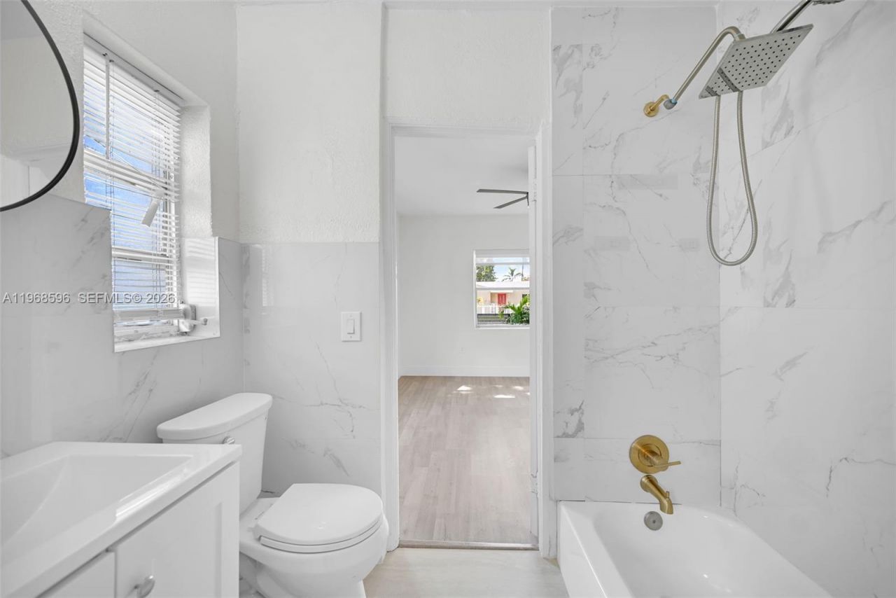 503 NW 47th St, Miami, FL 33127 Photo