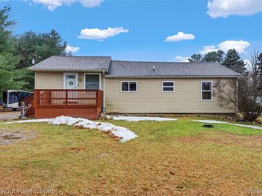 8052 Irish Road, Millington Twp, MI 48746