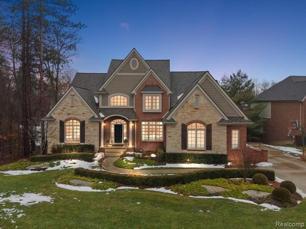 3303 Timberlake Drive, Commerce Twp, MI 48390