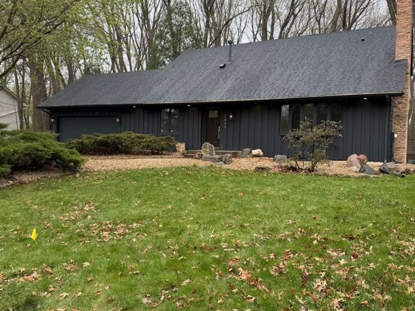 2640 Queensland Lane N, Plymouth, MN 55447