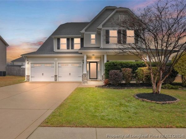 211 Wentworth Drive, Raeford, NC 28376