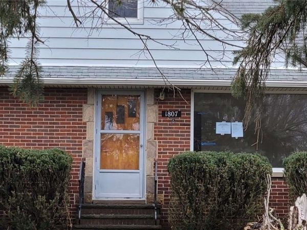 1807 Skyline Drive, Cleveland, OH 44143