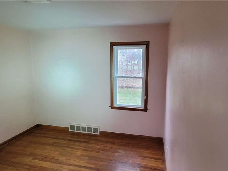 1807 Skyline Drive, Cleveland, OH 44143 Photo 8