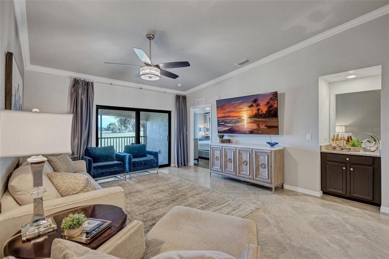 5548 Palmer Circle, Unit 205, Bradenton, FL 34211 Photo