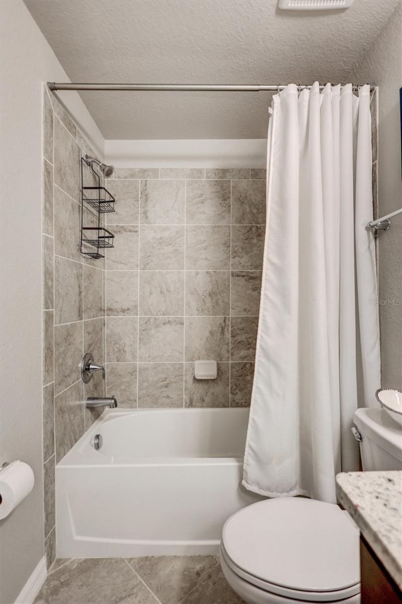 5548 Palmer Circle, Unit 205, Bradenton, FL 34211 Photo