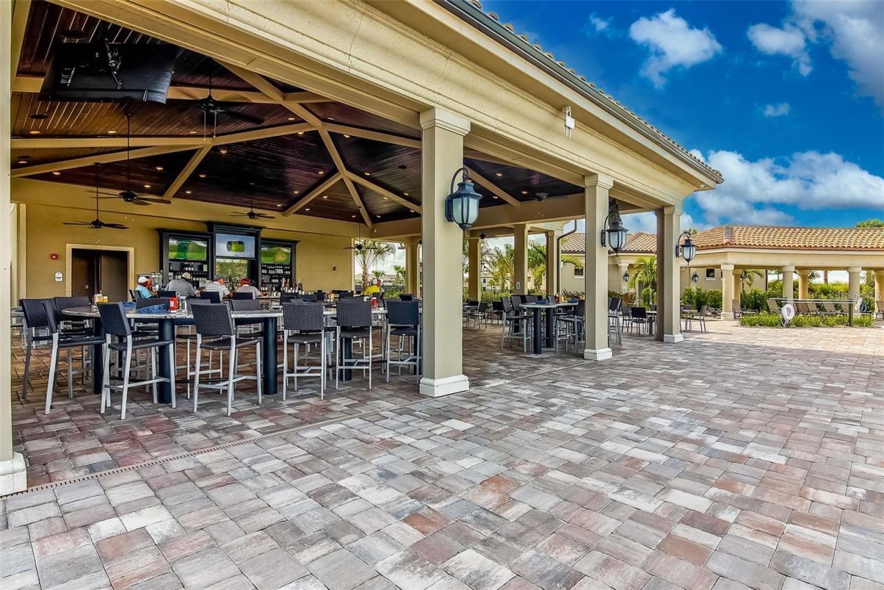 5548 Palmer Circle, Unit 205, Bradenton, FL 34211 Photo