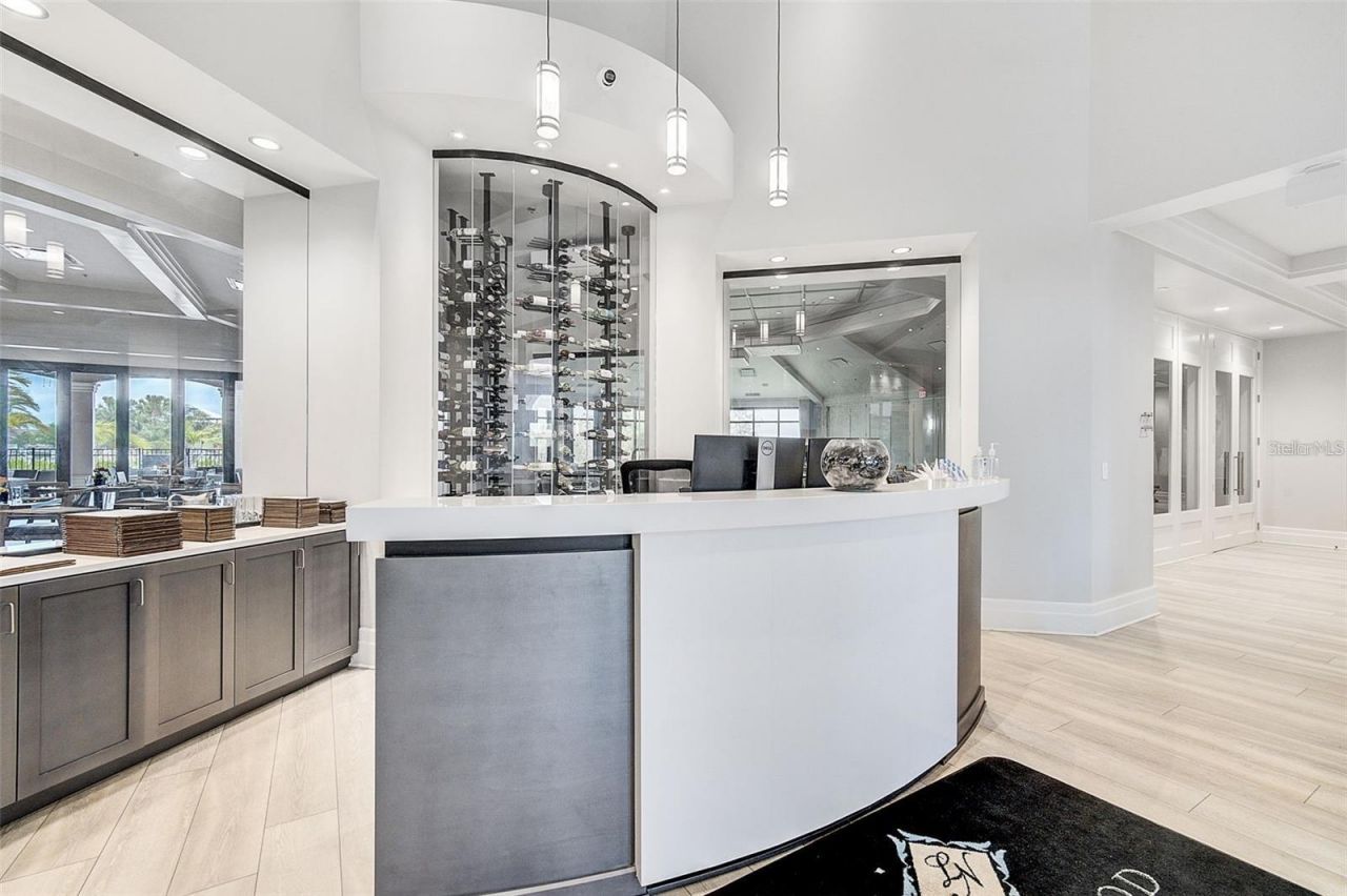 5548 Palmer Circle, Unit 205, Bradenton, FL 34211 Photo