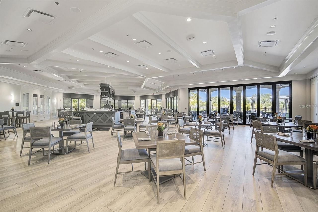 5548 Palmer Circle, Unit 205, Bradenton, FL 34211 Photo