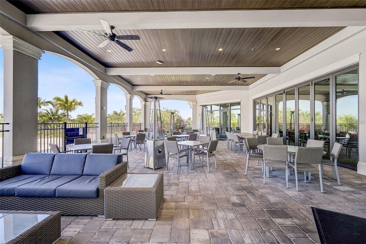 5548 Palmer Circle, Unit 205, Bradenton, FL 34211 Photo