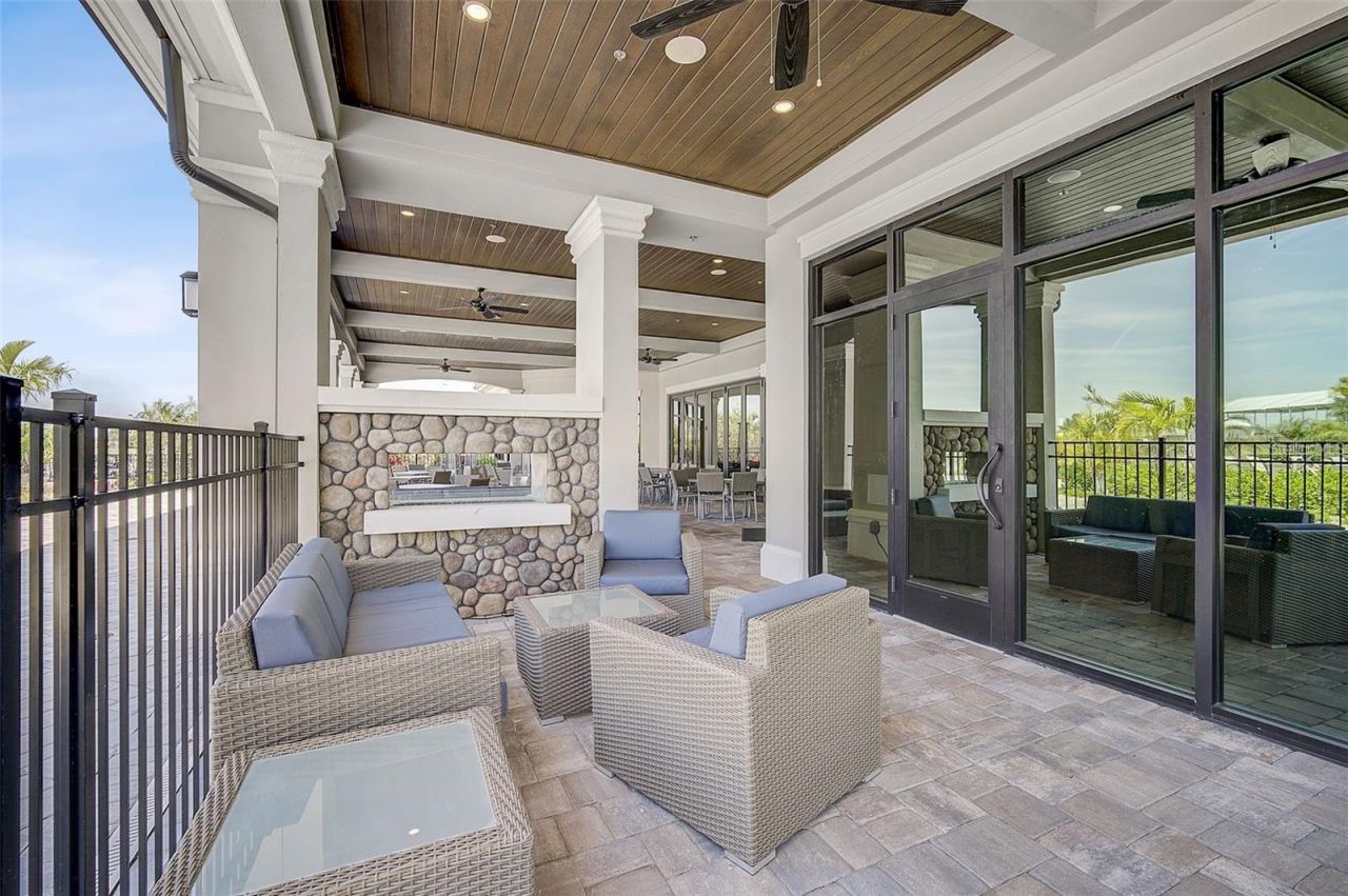 5548 Palmer Circle, Unit 205, Bradenton, FL 34211 Photo