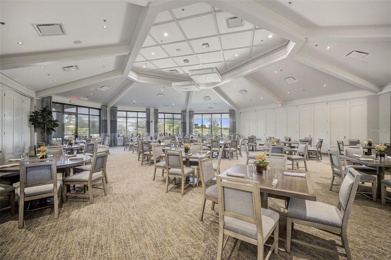 5548 Palmer Circle, Unit 205, Bradenton, FL 34211 Photo