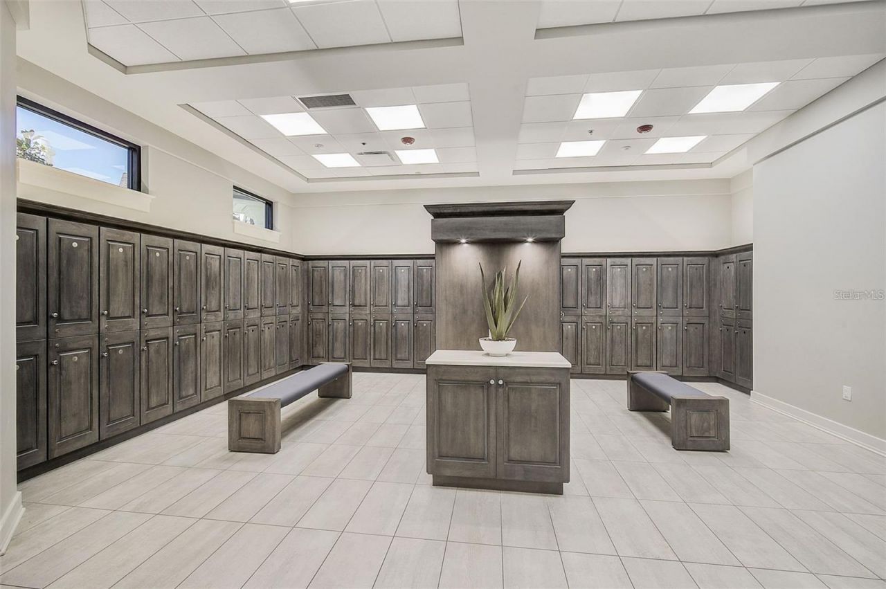 5548 Palmer Circle, Unit 205, Bradenton, FL 34211 Photo