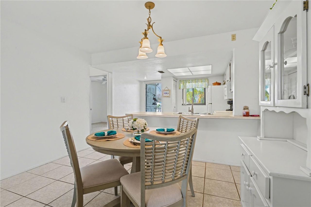 25225 Rampart Boulevard, Unit 1606, Punta Gorda, FL 33983 Photo