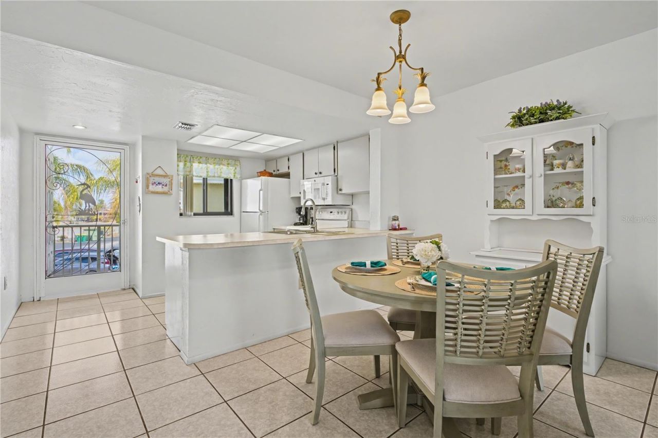 25225 Rampart Boulevard, Unit 1606, Punta Gorda, FL 33983 Photo