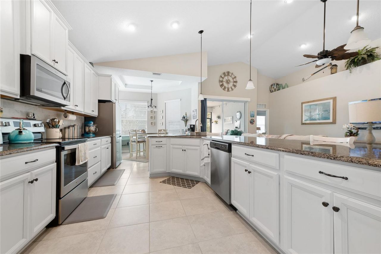 107 Park Place Circle, Palm Coast, FL 32164 Photo