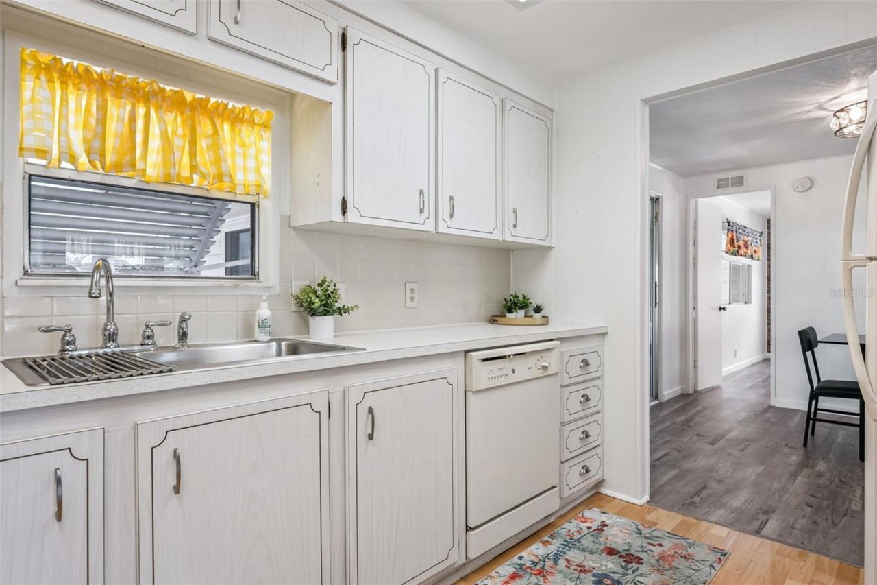 2156 Wax Myrtle Drive, Unit 1757, Zellwood, FL 32798 Photo