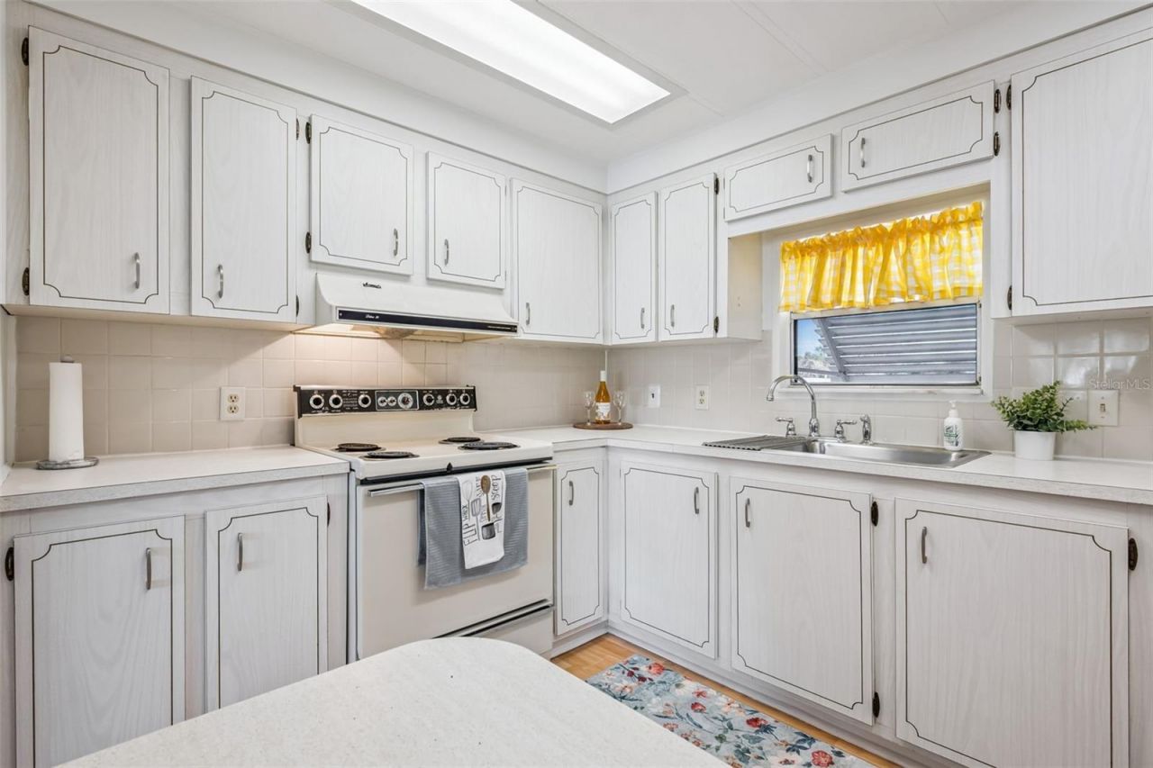 2156 Wax Myrtle Drive, Unit 1757, Zellwood, FL 32798 Photo