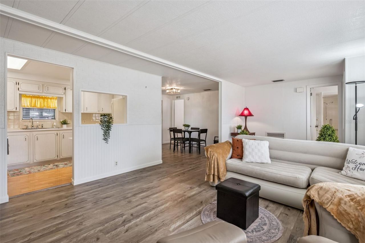 2156 Wax Myrtle Drive, Unit 1757, Zellwood, FL 32798 Photo