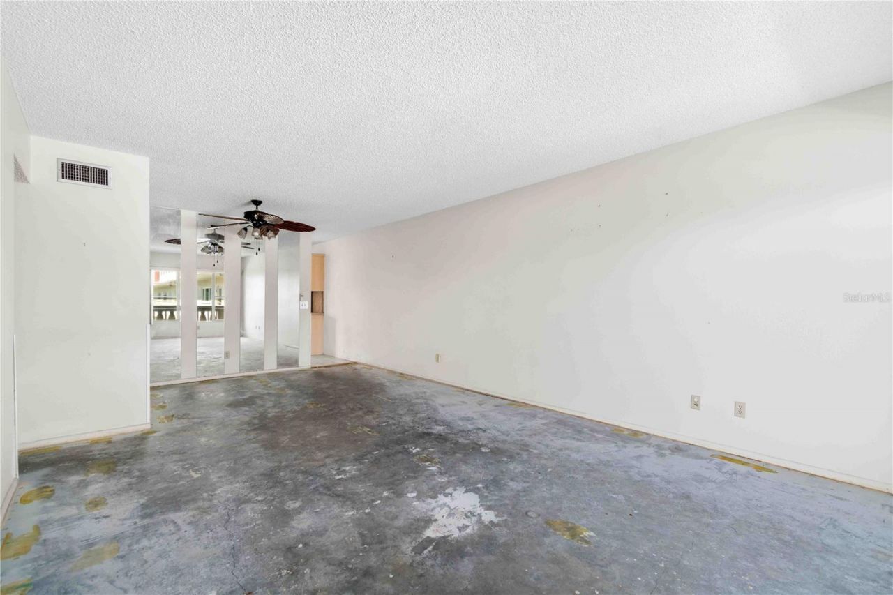 2284 Spanish Drive, Unit 50, Clearwater, FL 33763 Photo
