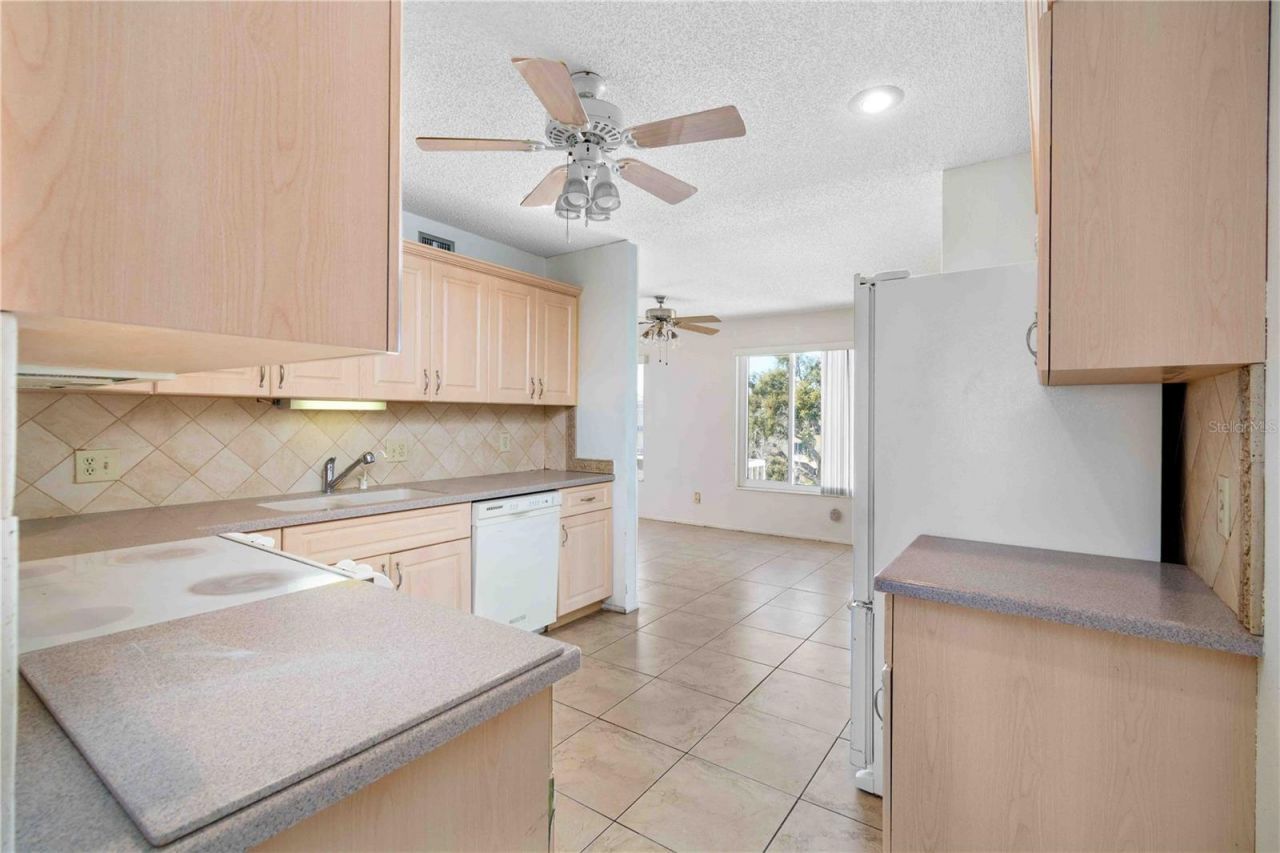 2284 Spanish Drive, Unit 50, Clearwater, FL 33763 Photo