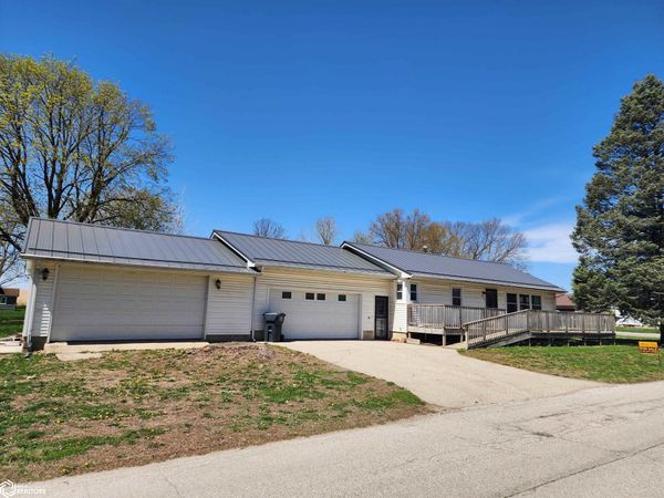 403 Center Street, Battle Creek, IA 51006