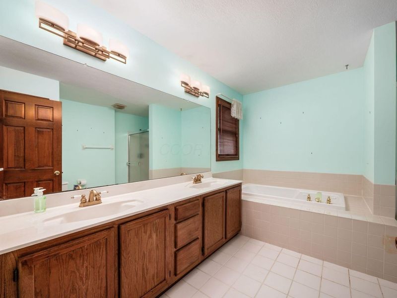 5935 Abbey Church Road, Dublin, OH 43017 Photo 10