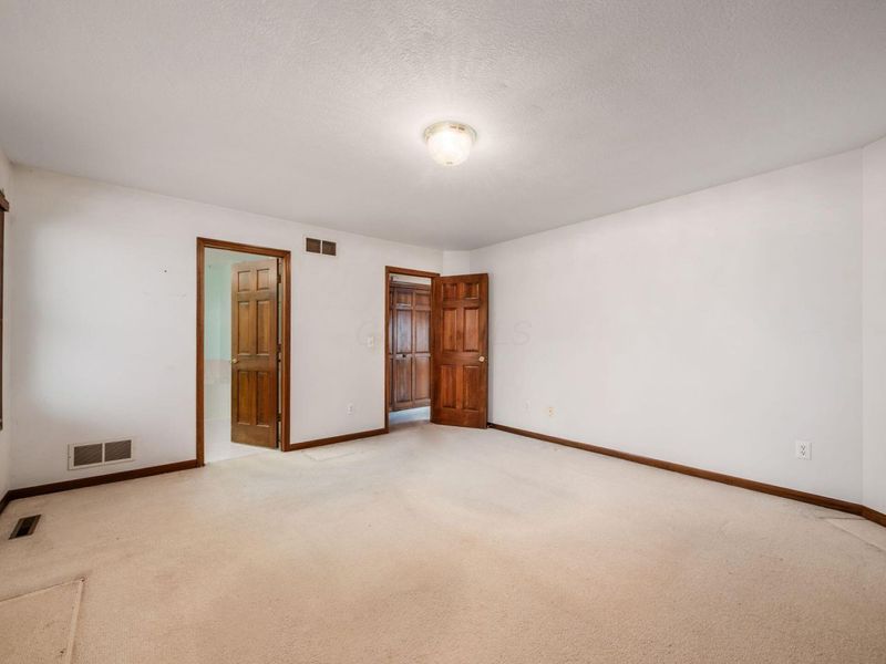 5935 Abbey Church Road, Dublin, OH 43017 Photo 9