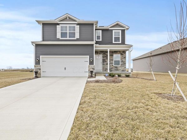 706 Leslie Drive , Plain City, OH 43064