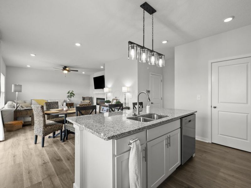 706 Leslie Drive , Plain City, OH 43064 Photo 15