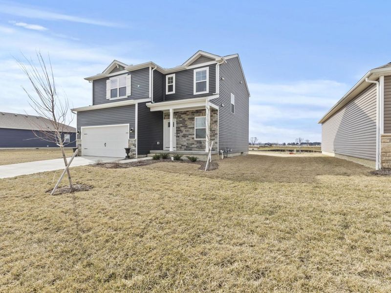 706 Leslie Drive , Plain City, OH 43064 Photo 2