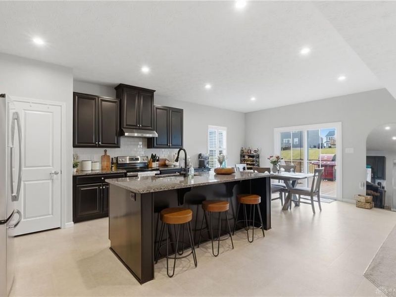 2799 Riverstone Drive, Xenia, OH 45385 Photo 8