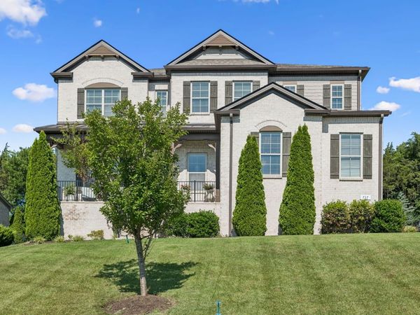 737 Alameda Ave, Nolensville, TN 37135