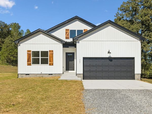 587 Hidden Valley Circle, McMinnville, TN 37110