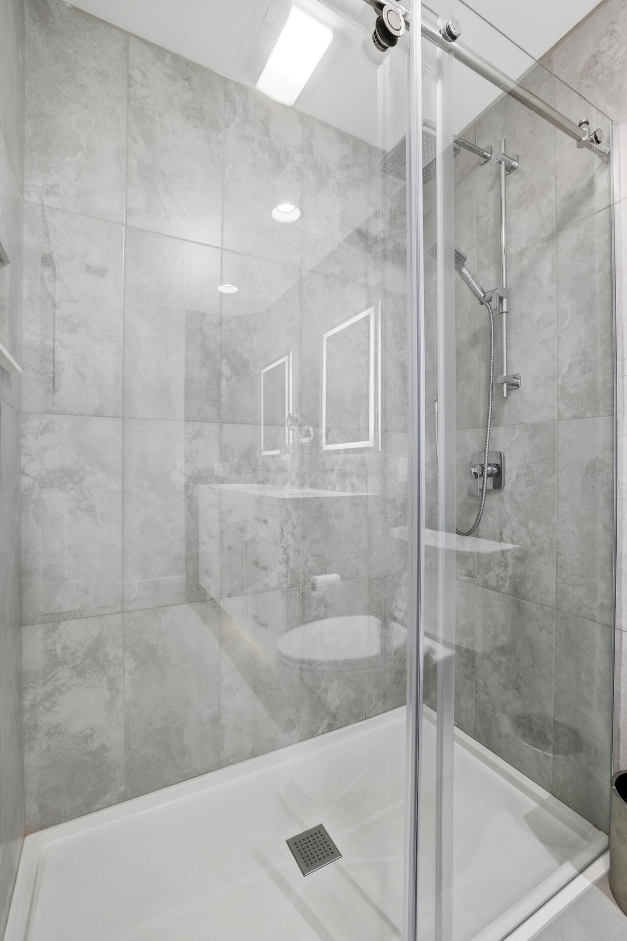 8190 Saint Johns Court, Wellington, FL 33414 Photo