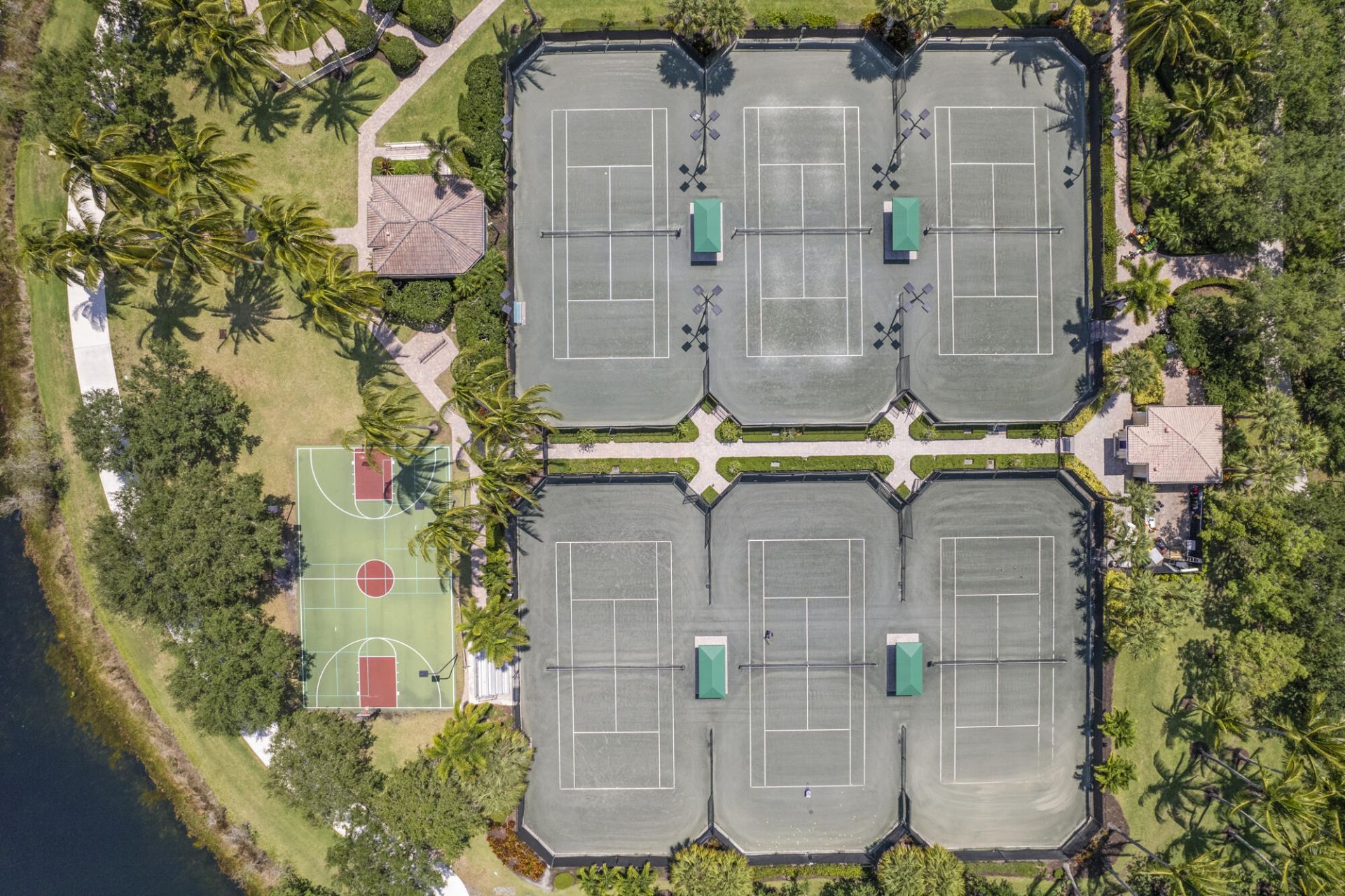 8190 Saint Johns Court, Wellington, FL 33414 Photo