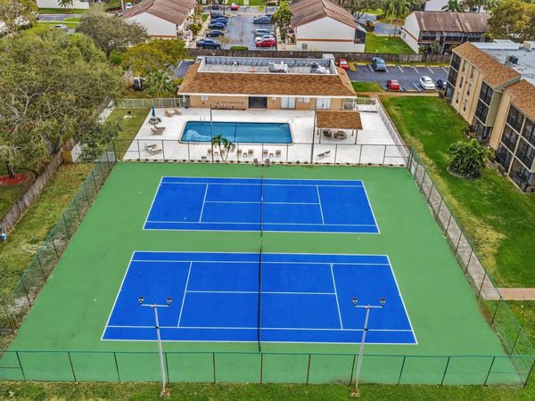 7175 Orange Dr, Unit 111H, Davie, FL 33314