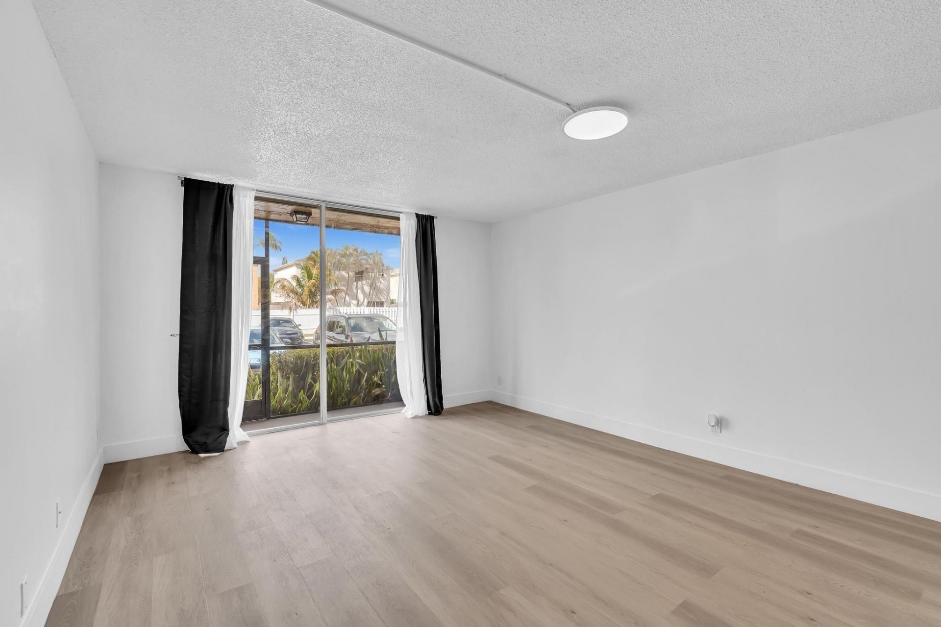 7175 Orange Dr, Unit 111H, Davie, FL 33314 Photo