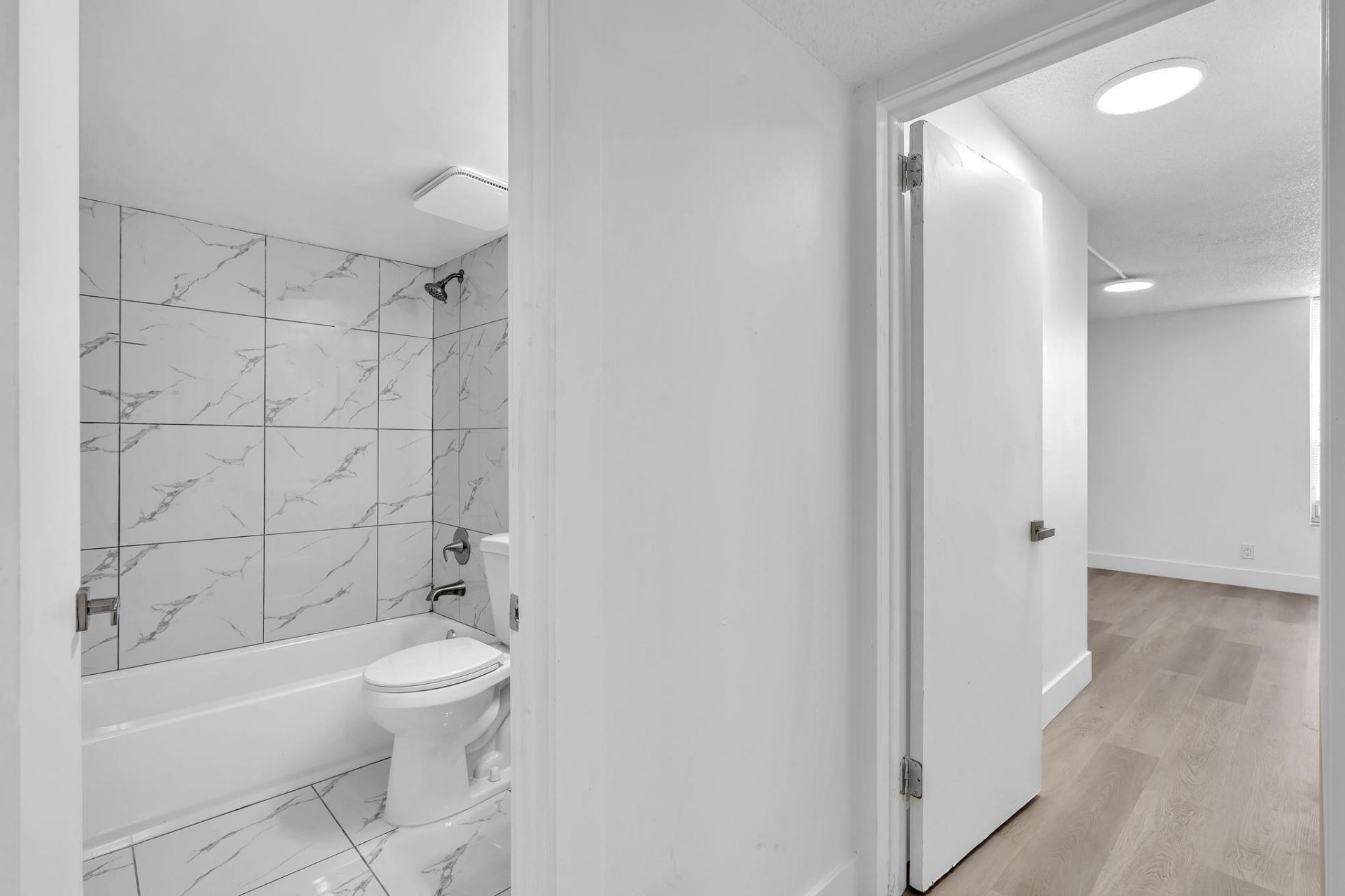 7175 Orange Dr, Unit 111H, Davie, FL 33314 Photo