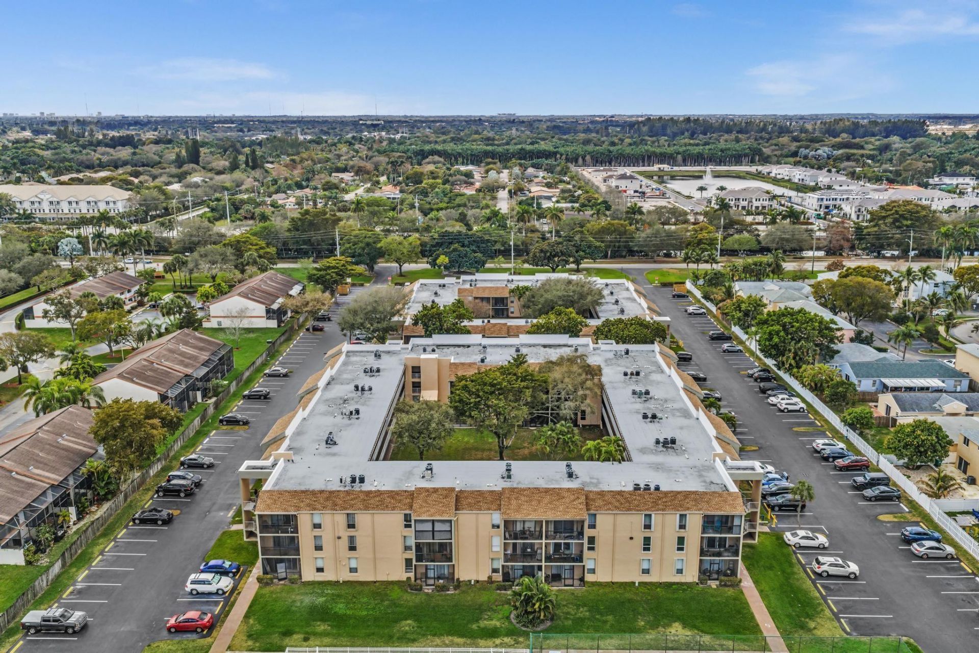 7175 Orange Dr, Unit 111H, Davie, FL 33314 Photo