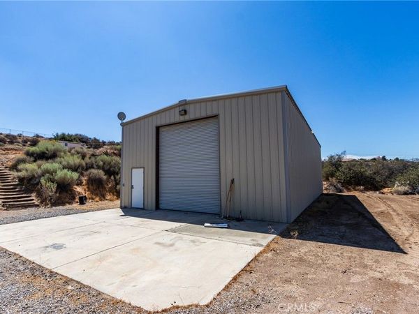 7170 Joshua, Oak Hills, CA 92344