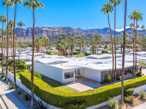 2400 S Palm Canyon Drive, Palm Springs, CA 92264