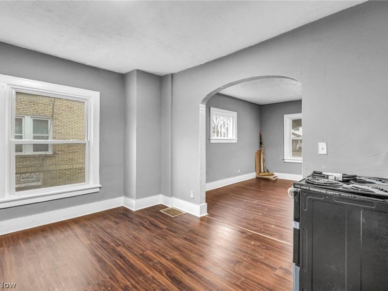 1829 E 33rd Street, Lorain, OH 44055 Photo 13