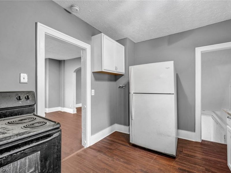 1829 E 33rd Street, Lorain, OH 44055 Photo 17