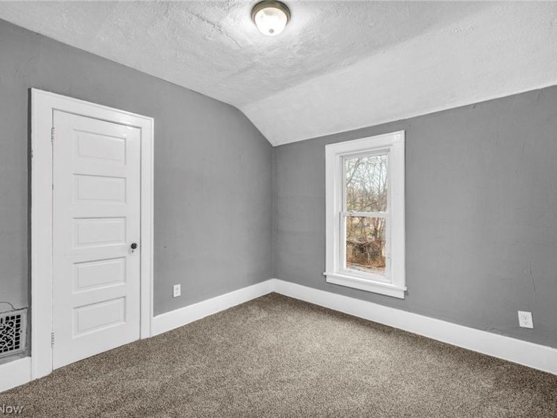 1829 E 33rd Street, Lorain, OH 44055 Photo 26