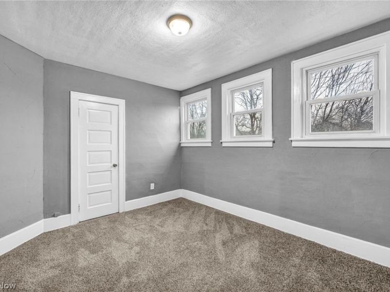 1829 E 33rd Street, Lorain, OH 44055 Photo 27