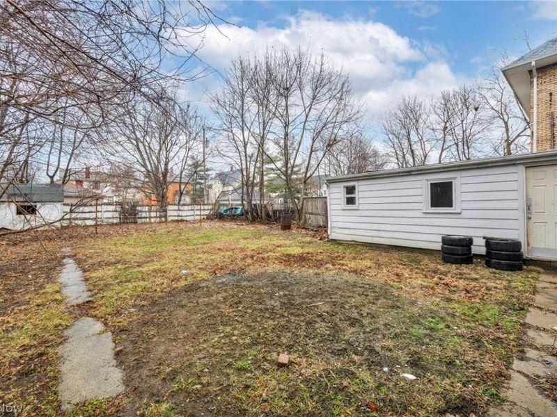1829 E 33rd Street, Lorain, OH 44055 Photo 42