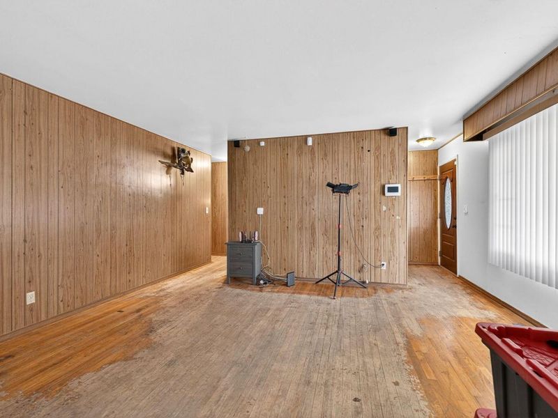 4628 Wyandotte Drive, Columbus, OH 43230 Photo 6