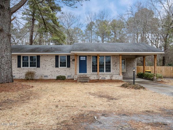 947 E Hanrahan Road, Grifton, NC 28530