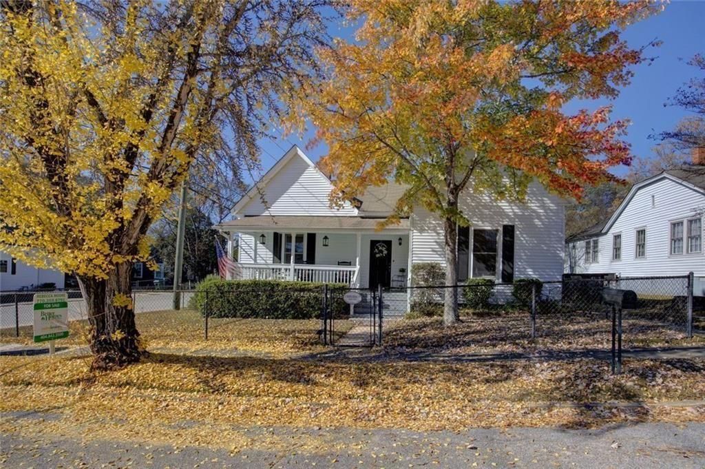 27 N Broad Street, Porterdale, GA 30014 Main Photo